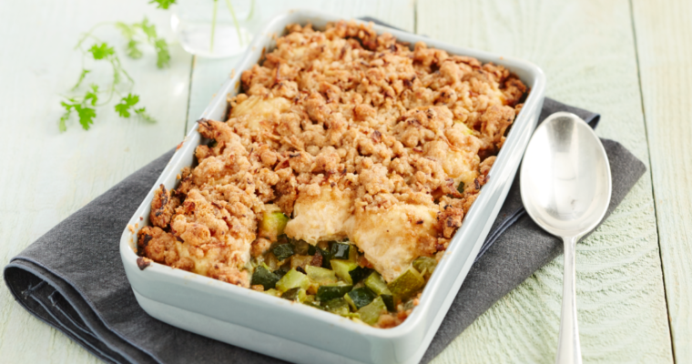 Crumble de poulet, courgettes et tomates séchées