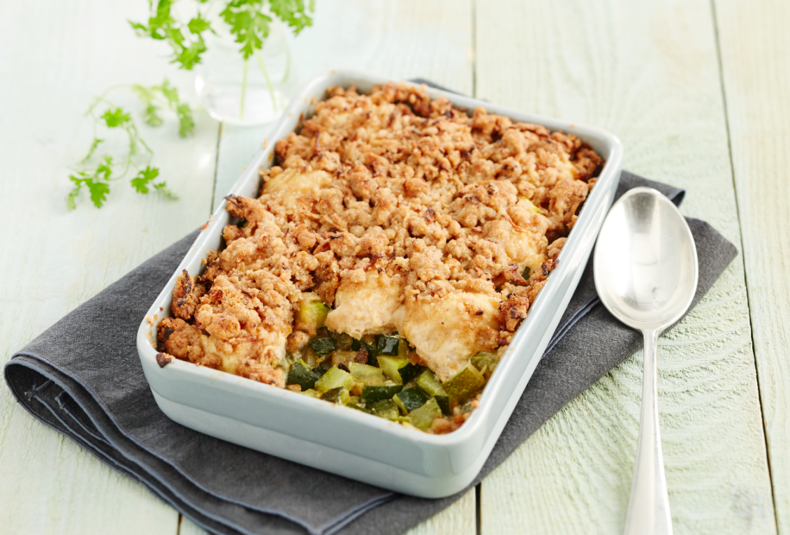Crumble de poulet, courgettes et tomates séchées