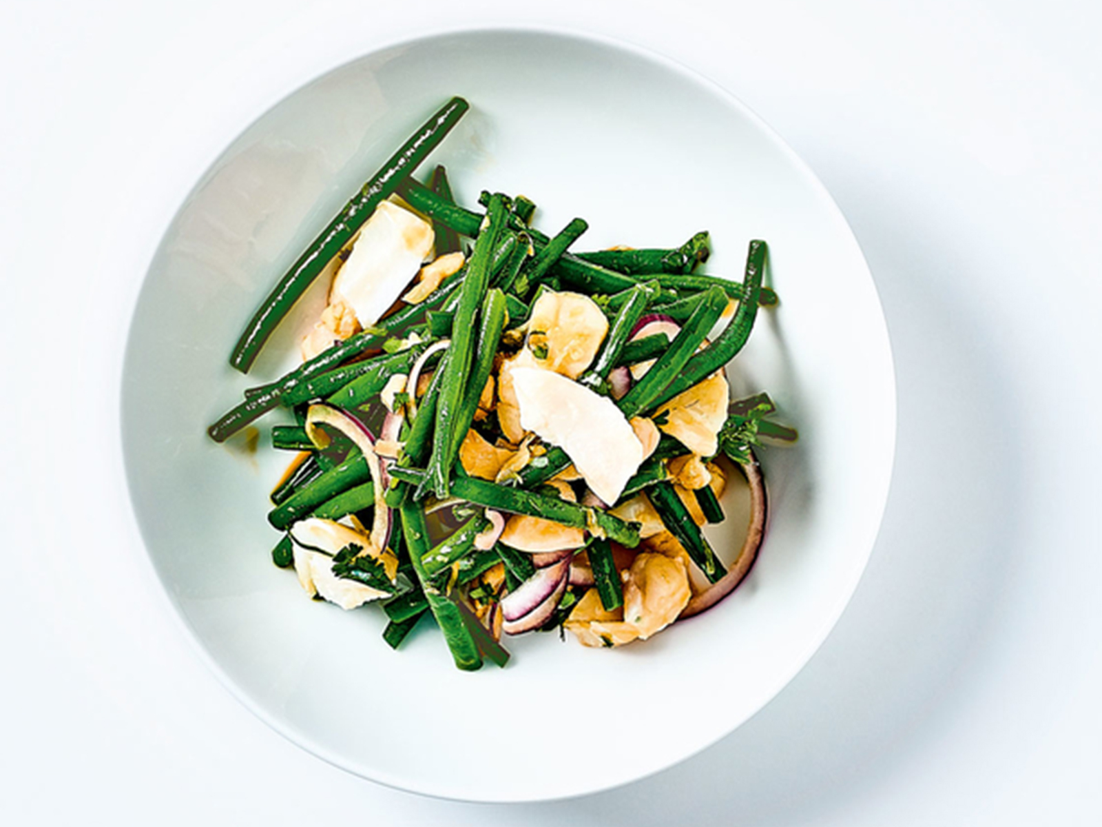 Salade de cabillaud, haricots verts, coriandre et sauce soja