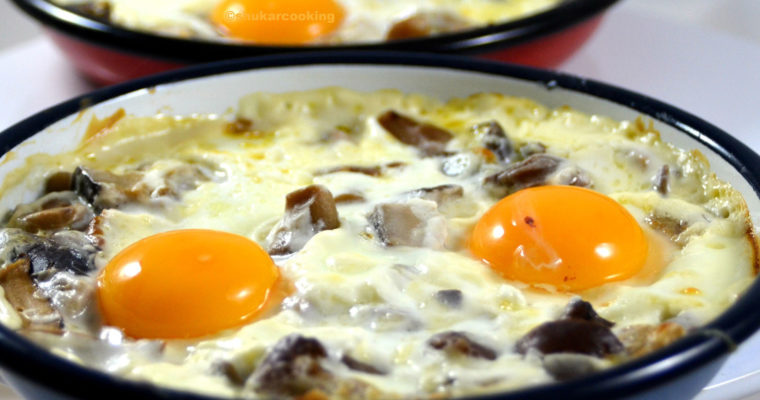 Oeufs aux champignons sauvages