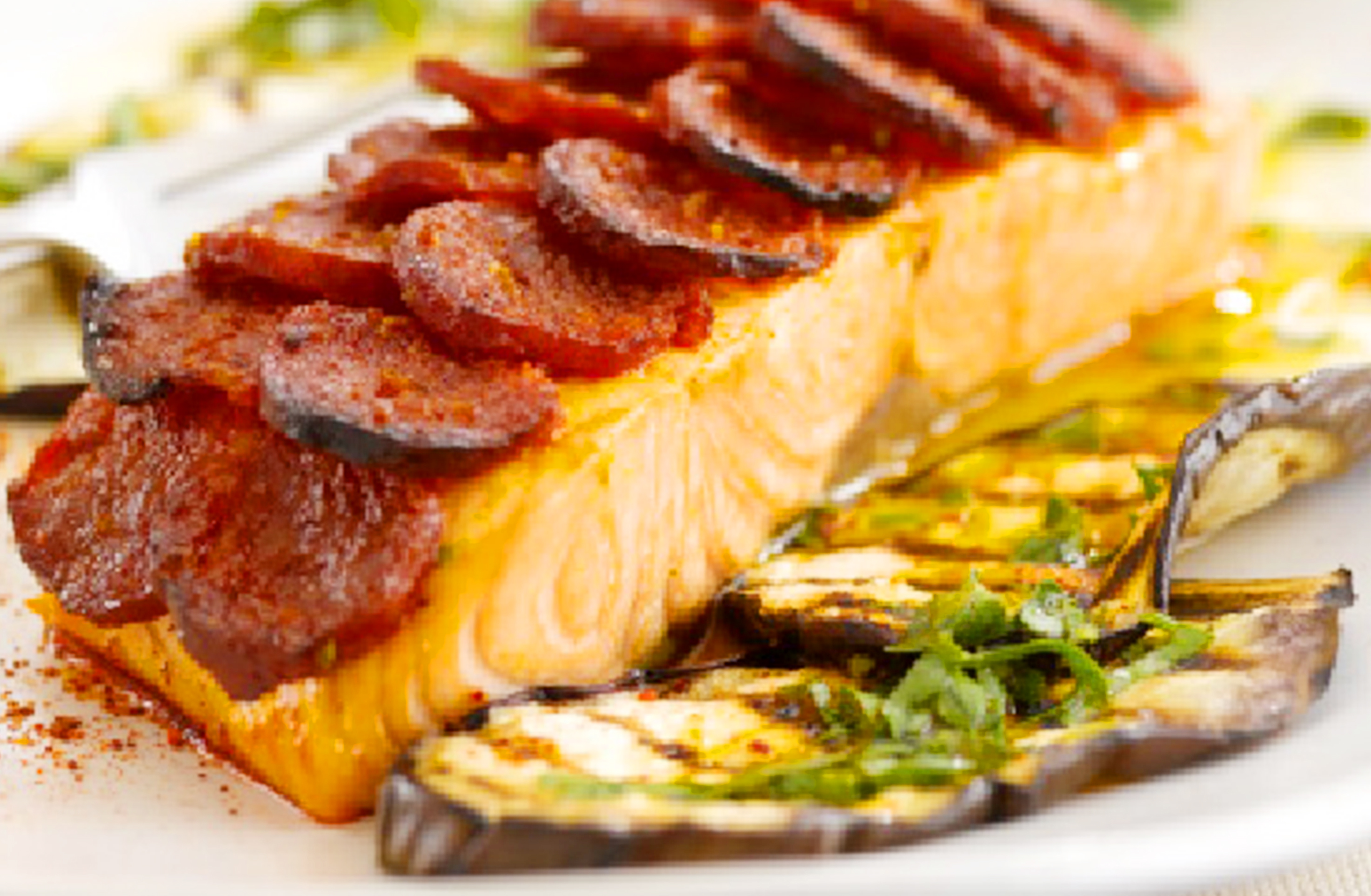 Saumon en écailles de chorizo et crème chorizo
